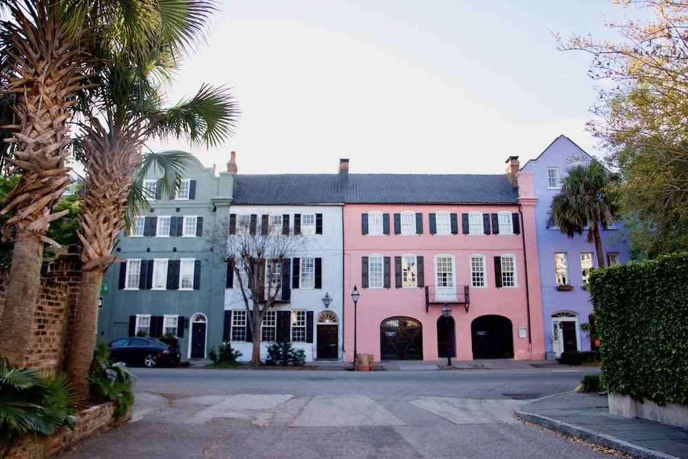 Best Mid-Range Restaurants Charleston with Good Value: Our Top Picks